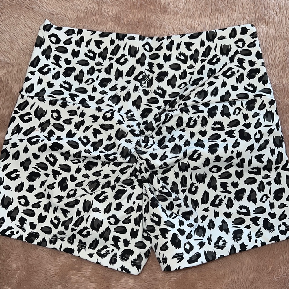 RyderWear Scrunch Butt Leopard Shorts